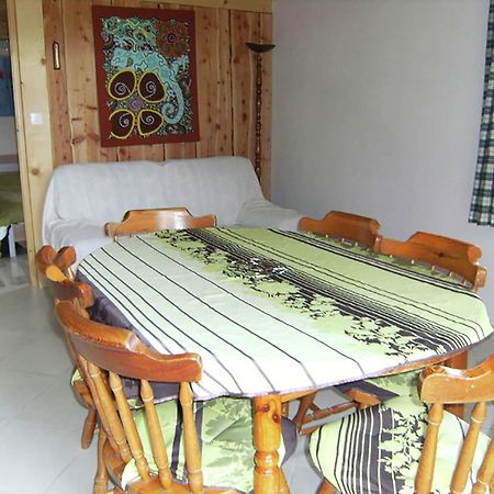 Cosy Holiday Home With Garden In Walscheid 外观 照片