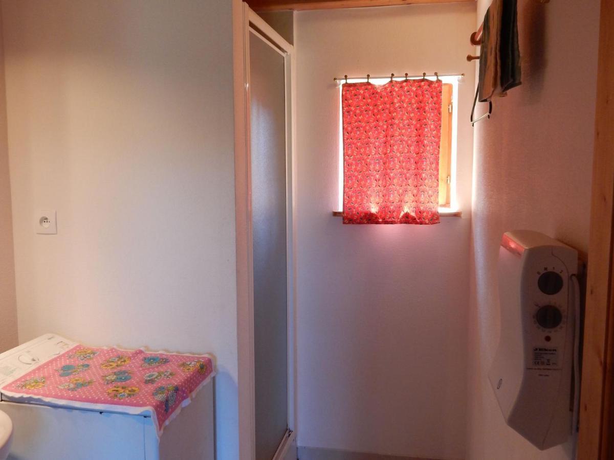 Cosy Holiday Home With Garden In Walscheid 外观 照片